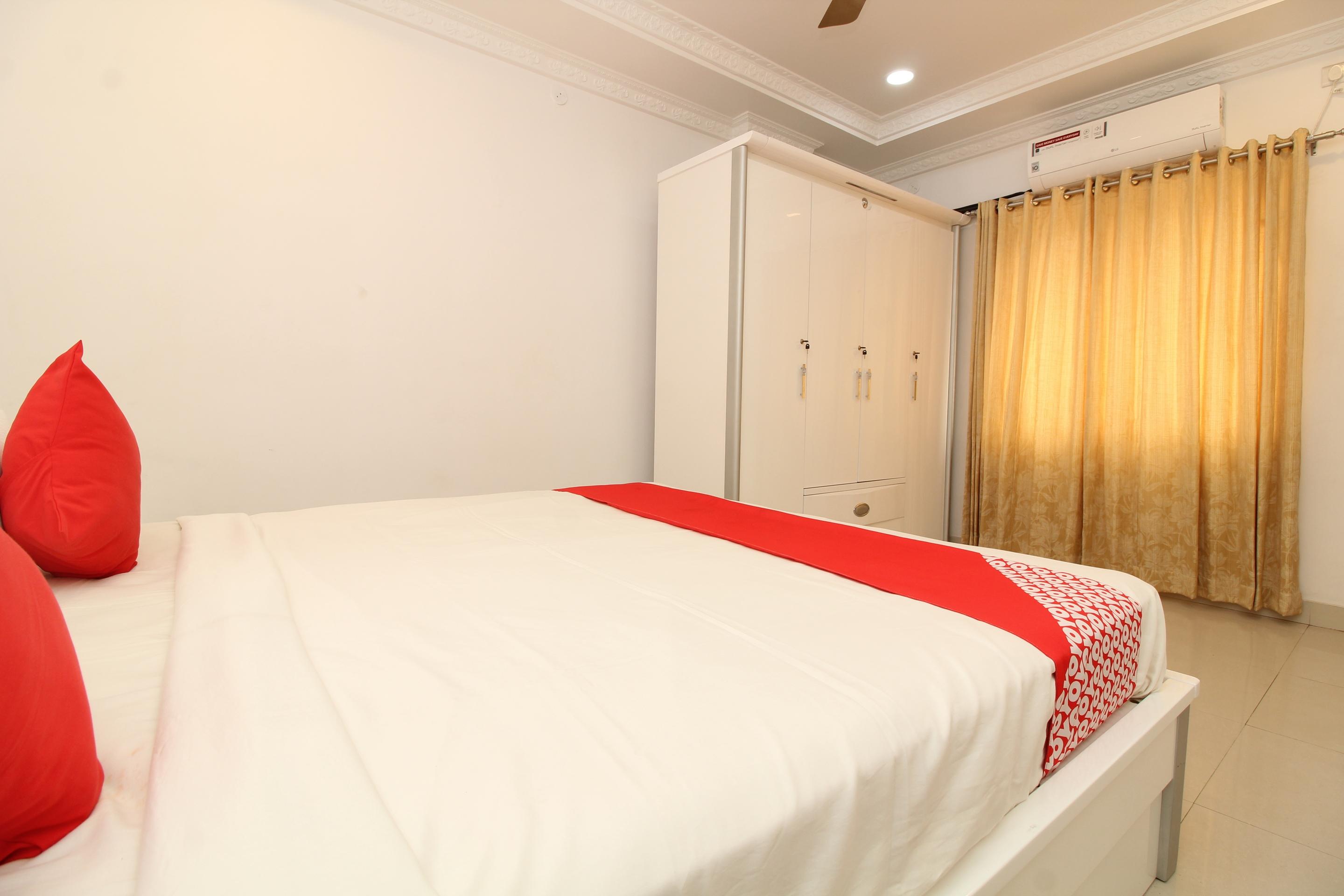 Oyo 37499 Saba Service Apartments Hyderabad Exterior foto