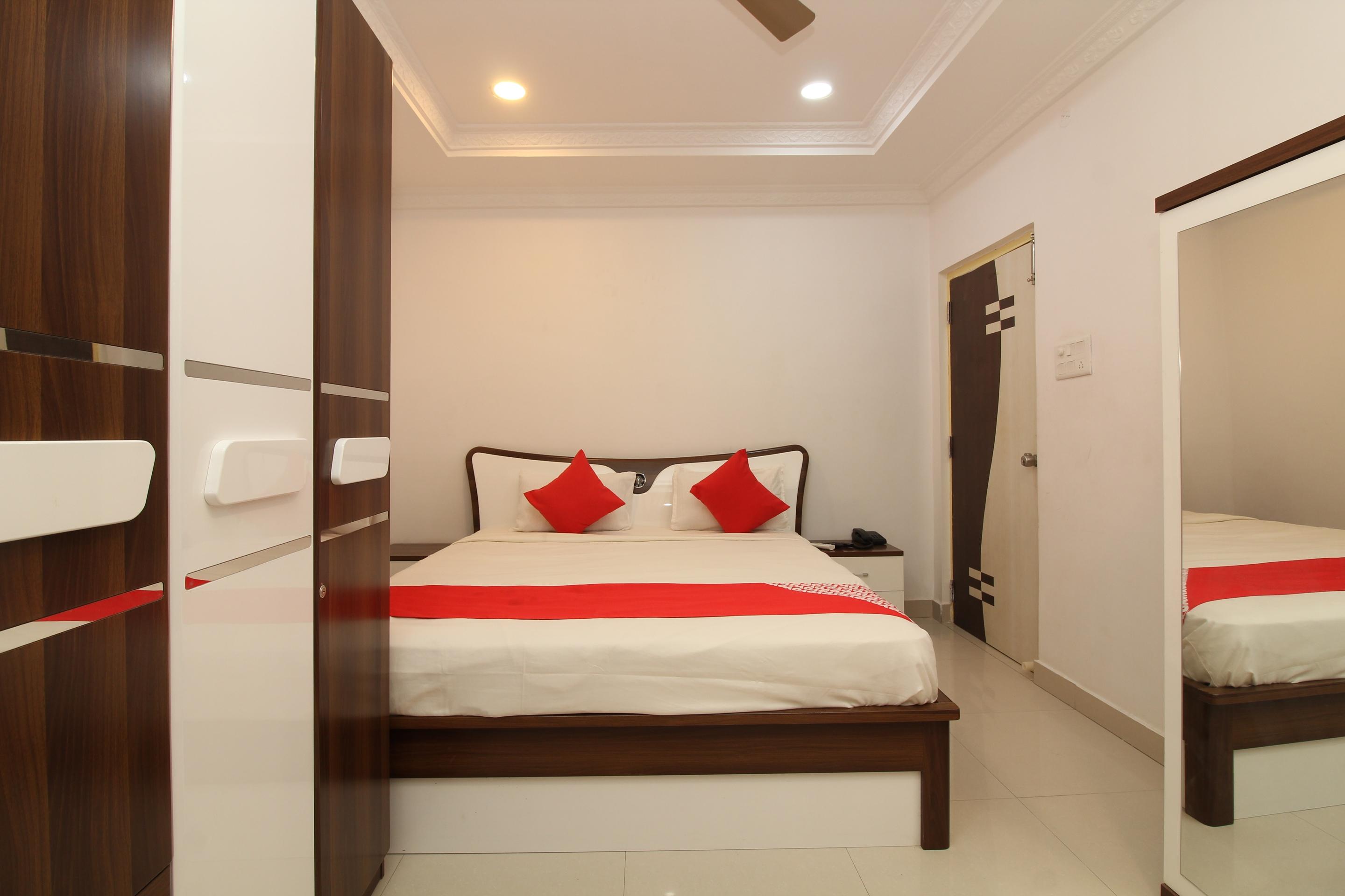 Oyo 37499 Saba Service Apartments Hyderabad Exterior foto